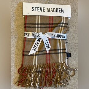 Brand new Steve Madden Scarf